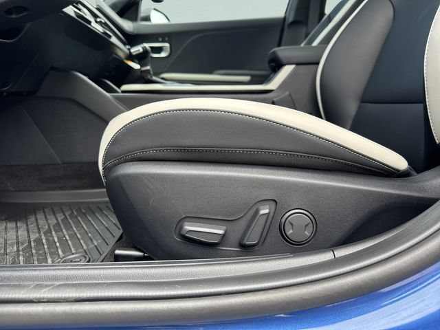 New 2026 Kia K4 EX w/ GT-Line Premium Package FWD image 23