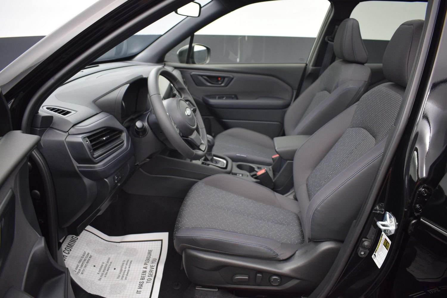 Used 2025 Subaru Forester Premium AWD/4WD image 14