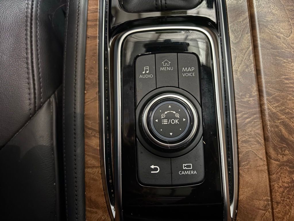 Used 2024 Nissan Armada SL w/ Captain's Chairs Package image 45