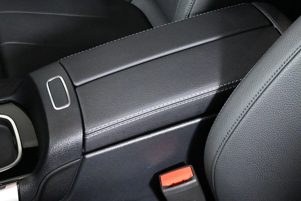 Certified 2026 Mercedes-Benz GLB 250 4MATIC image 26