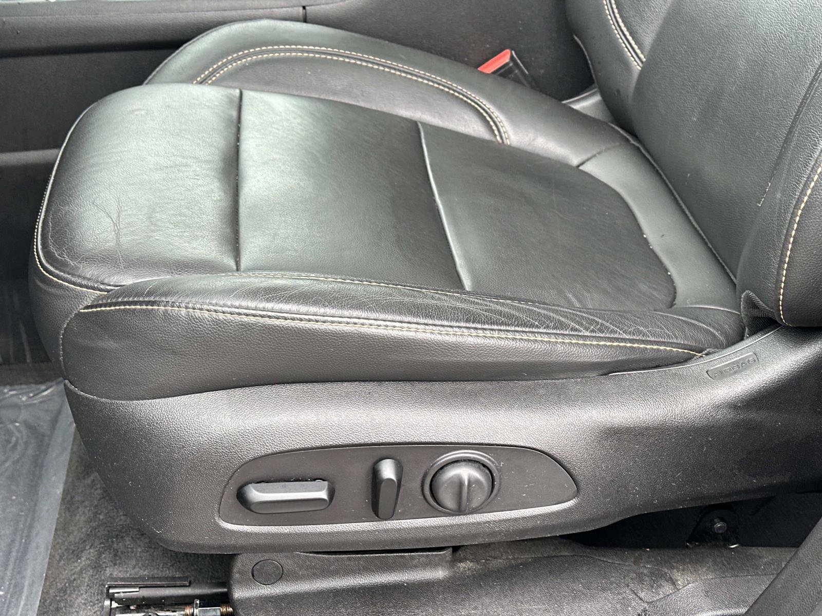 Certified 2019 Chevrolet Traverse LT w/ LT Premium Package image 18