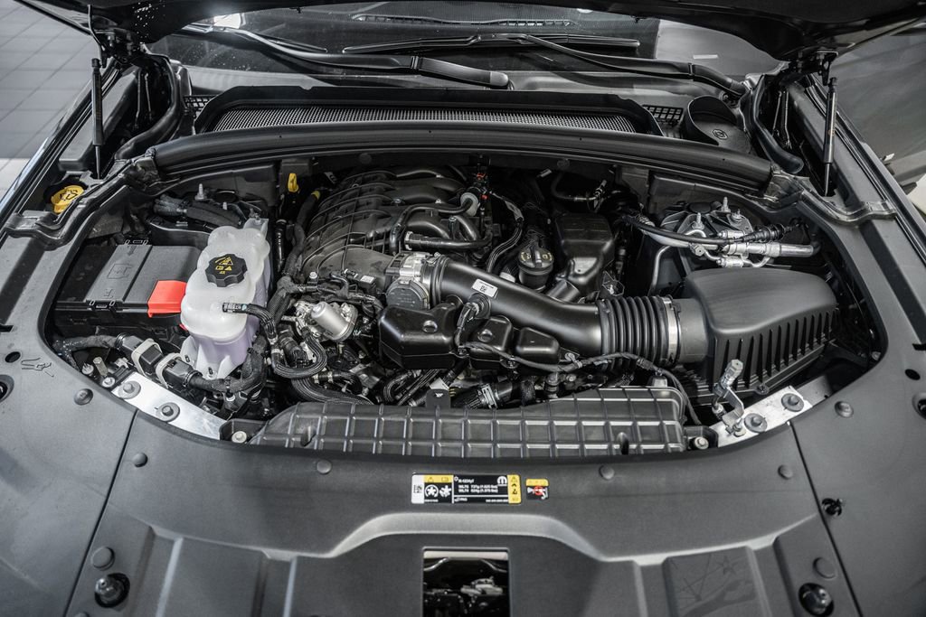 New 2025 Jeep Grand Cherokee Laredo X w/ Luxury Tech Group I image 18