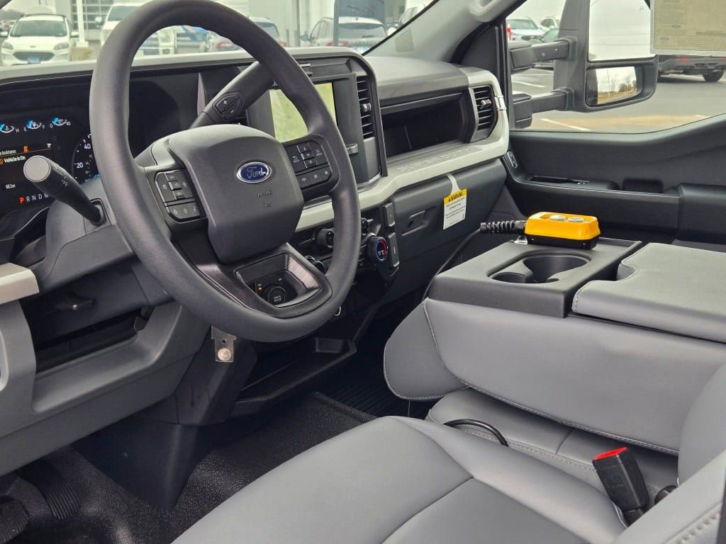 New 2025 Ford F350 XL w/ XL Chrome Package image 14