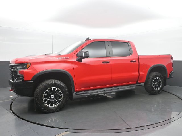 Used 2022 Chevrolet Silverado 1500 ZR2 AWD/4WD image 2