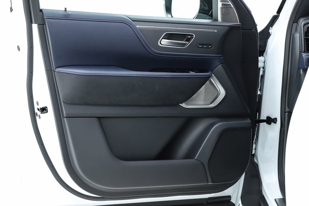 New 2026 INFINITI QX80 4WD image 59