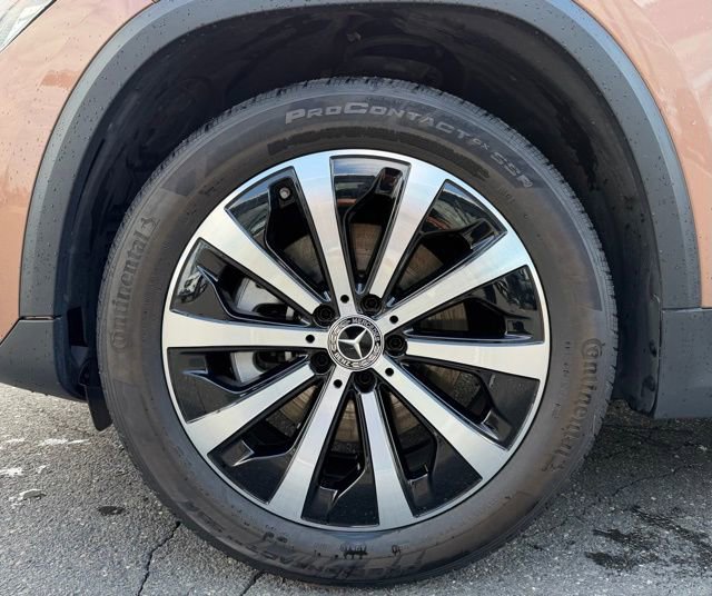 Certified 2022 Mercedes-Benz GLA 250 4MATIC image 11
