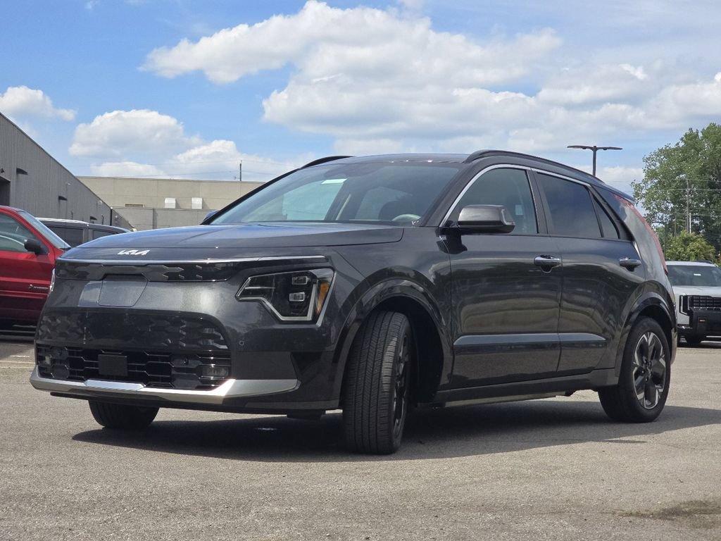 Used 2023 Kia Niro Wave w/ Wave Preserve Package FWD image 13