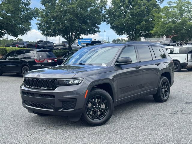 Used 2024 Jeep Grand Cherokee L Laredo AWD/4WD image 1