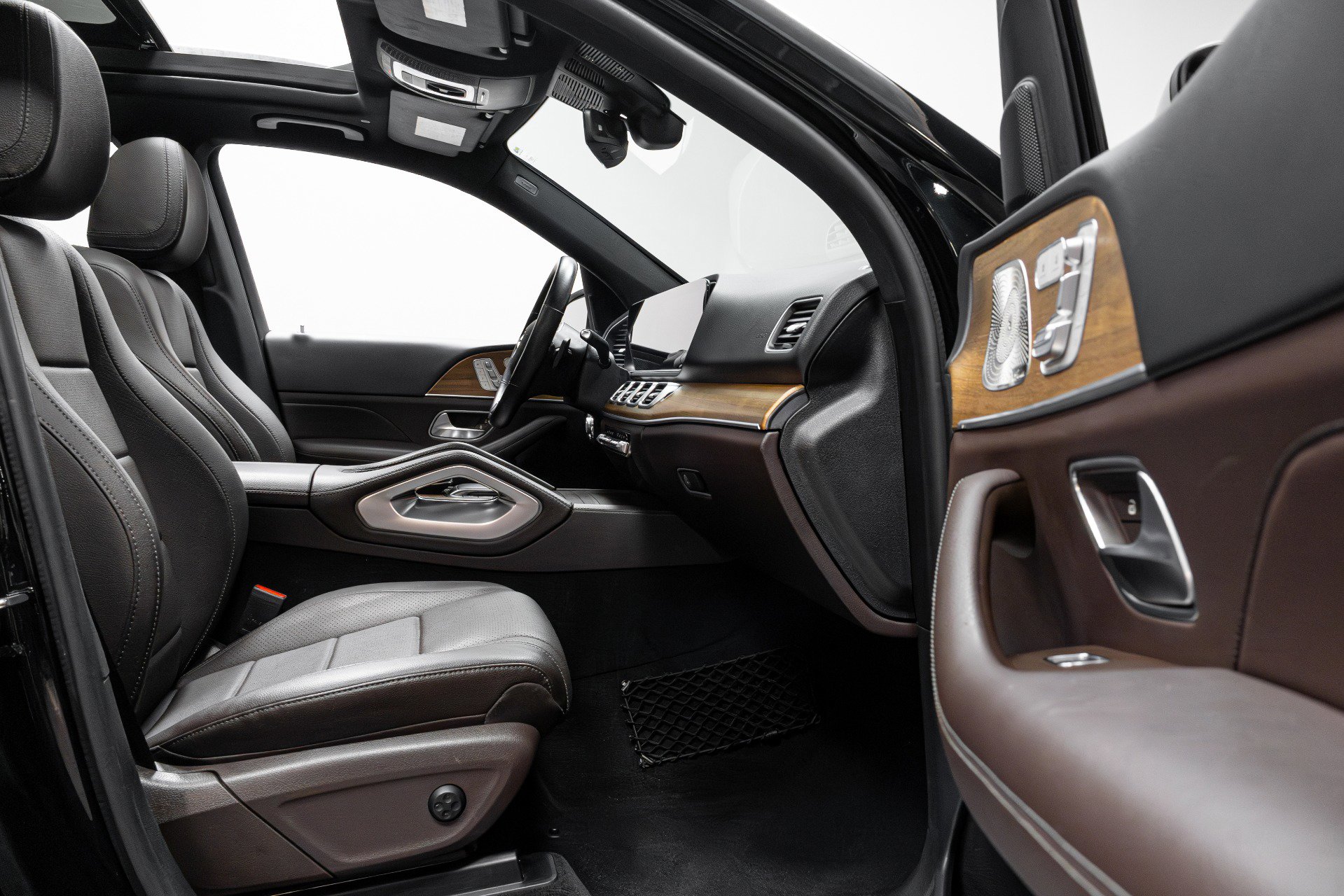 Used 2021 Mercedes-Benz GLE 350 4MATIC image 21