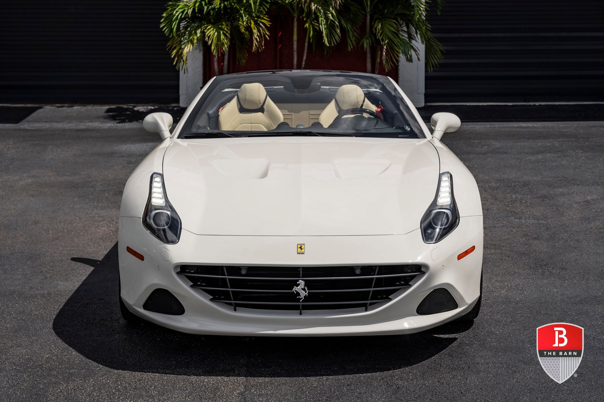 Used 2017 Ferrari California T RWD image 24