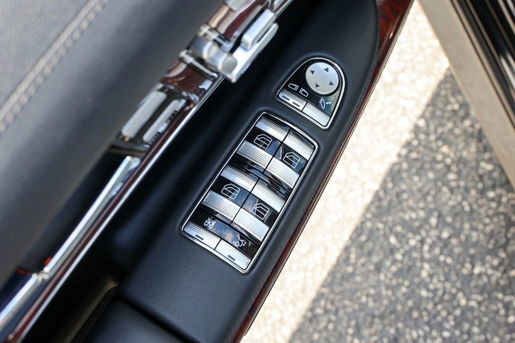 Used 2007 Mercedes-Benz CL 550 image 6