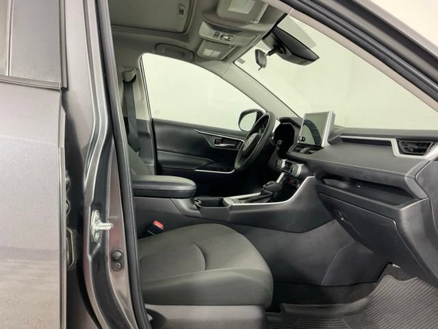 Used 2023 Toyota RAV4 XLE w/ Convenience Package FWD image 24