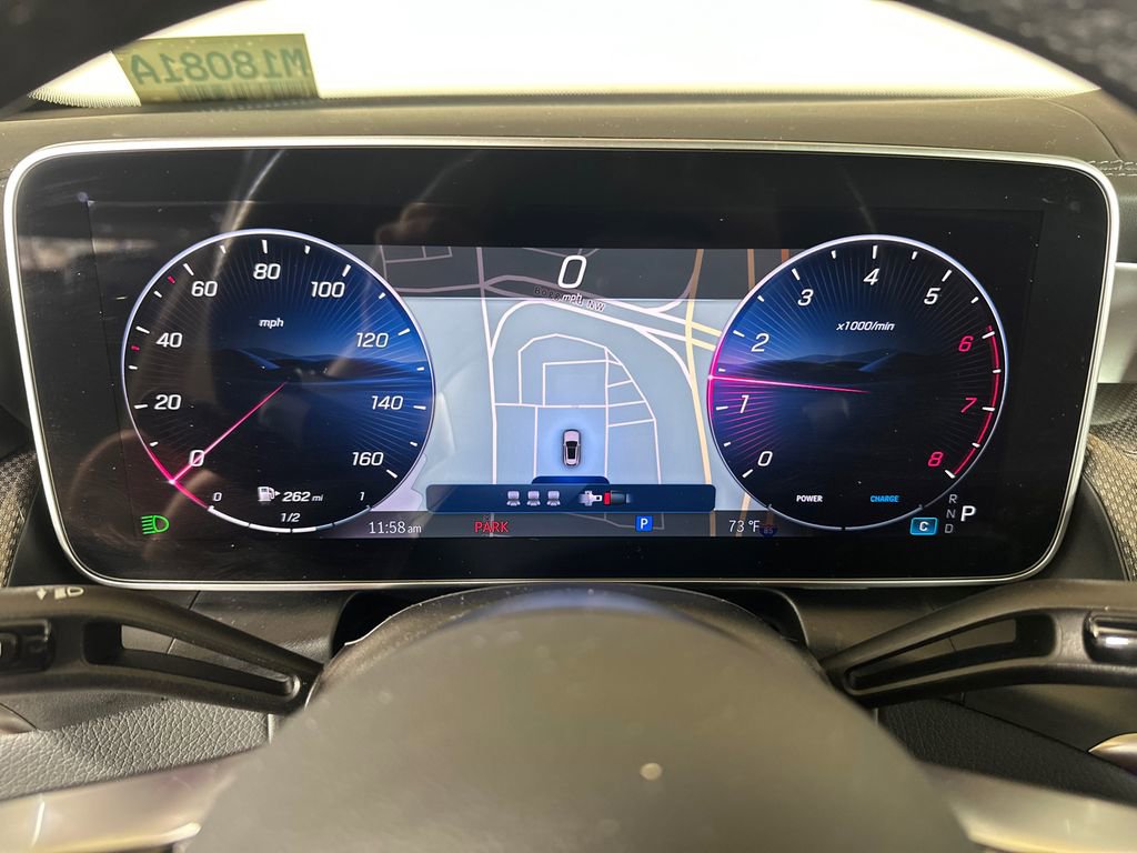 Used 2025 Mercedes-Benz GLC 300 4MATIC image 29