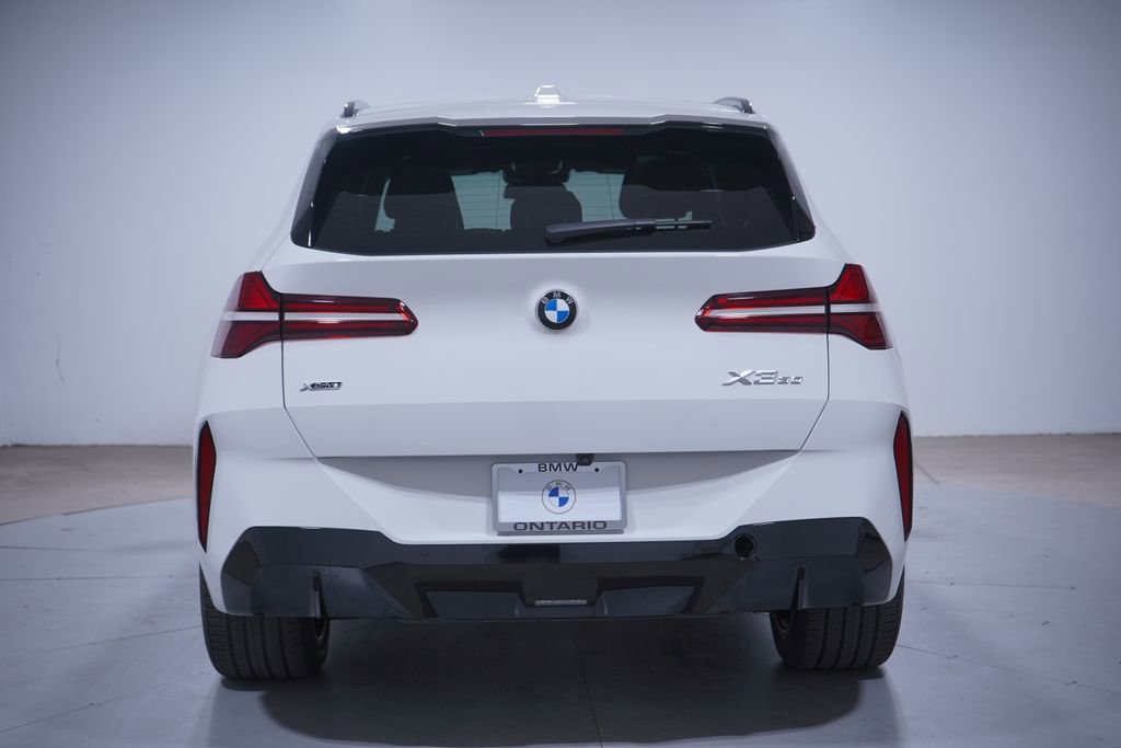 Used 2025 BMW X3 xDrive30i w/ M Sport Package image 5