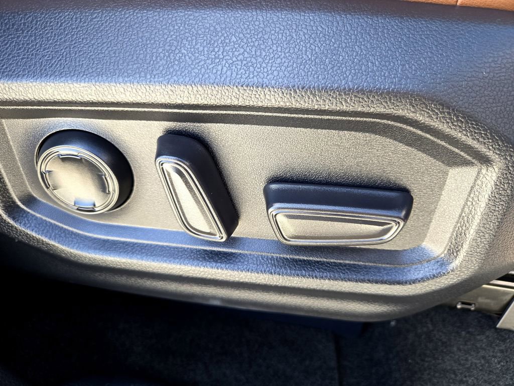 Used 2024 Toyota Tundra 1794 Edition image 31