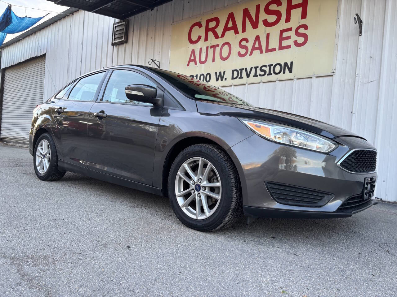 Used 2015 Ford Focus SE image 4