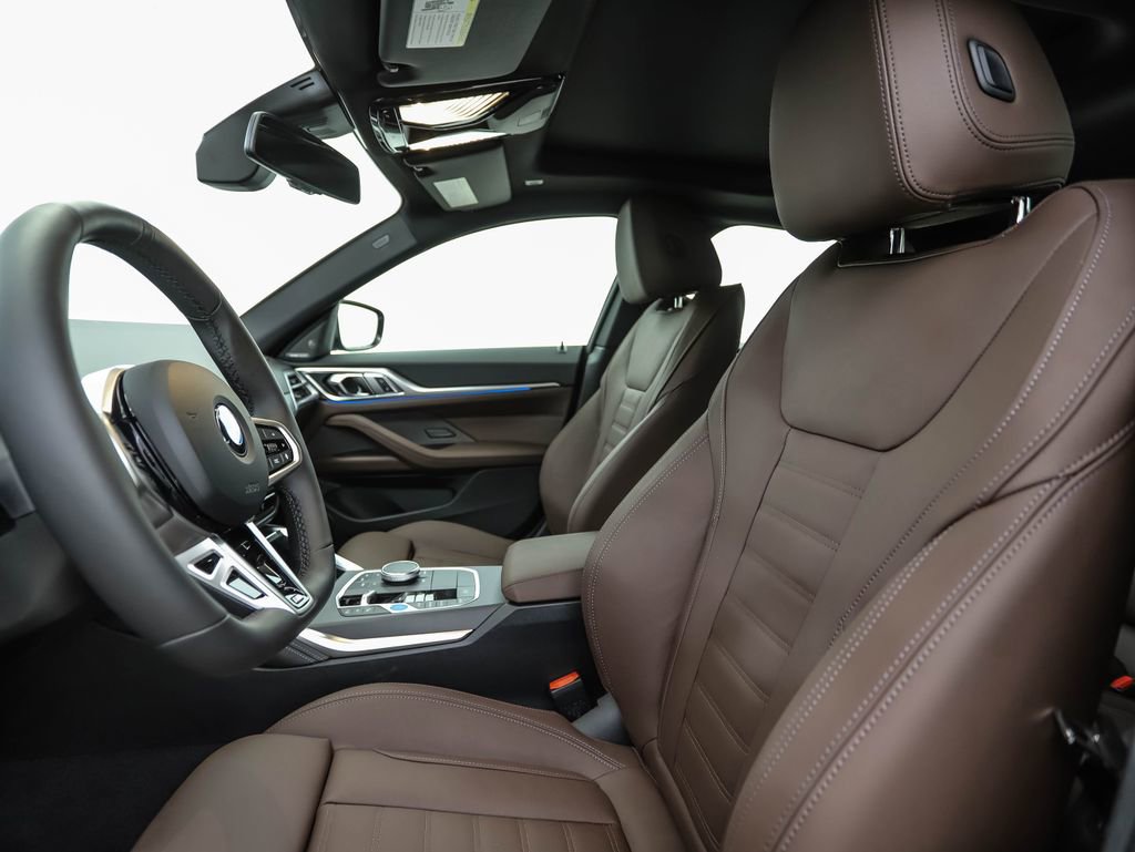 New 2026 BMW i4 xDrive40i w/ M Sport Package AWD/4WD image 11