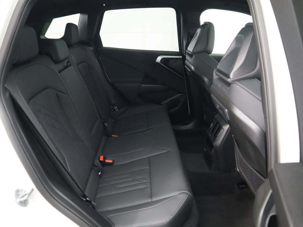 Used 2025 BMW X3 xDrive30i w/ Premium Package image 24