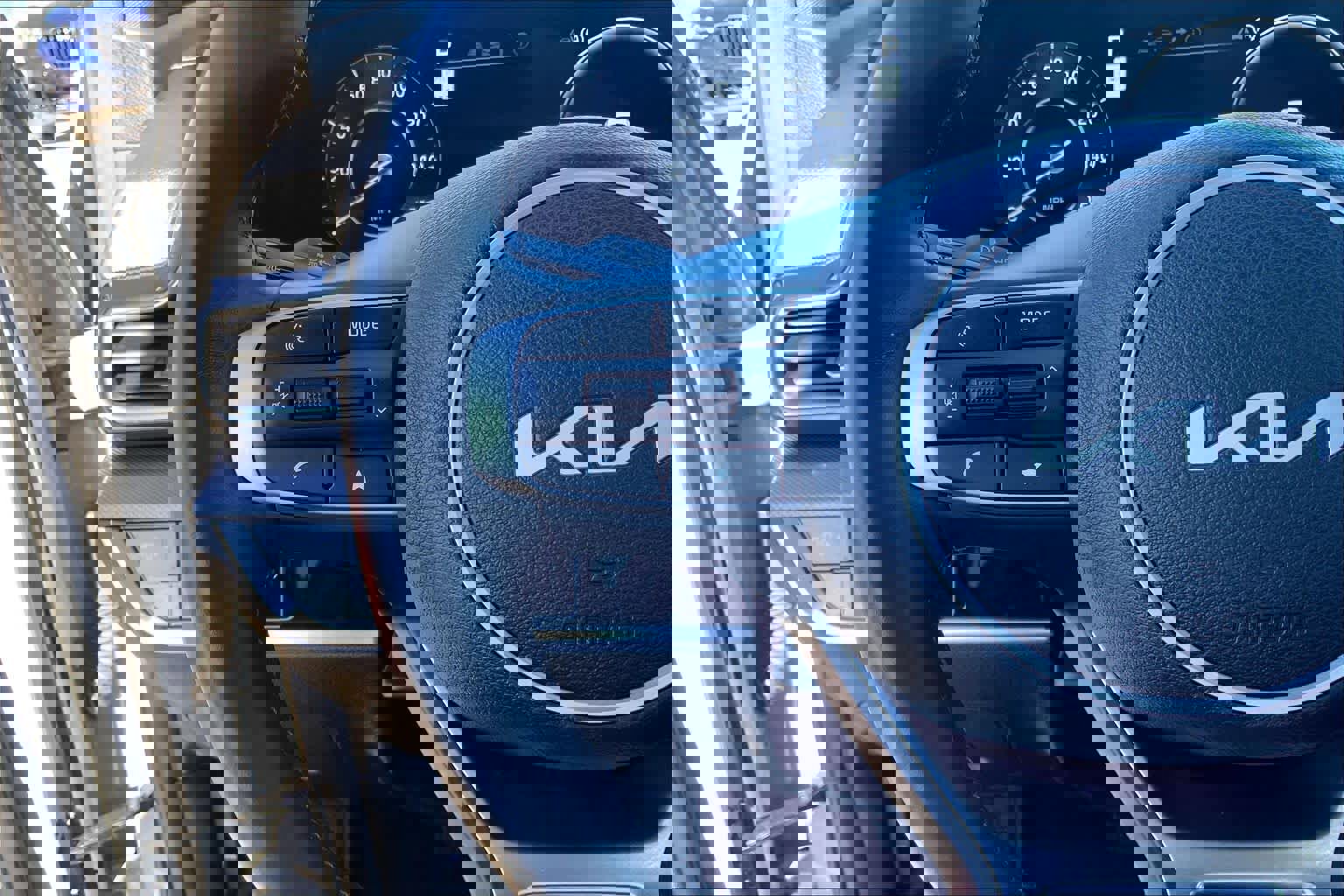 Used 2024 Kia Sportage SX image 21