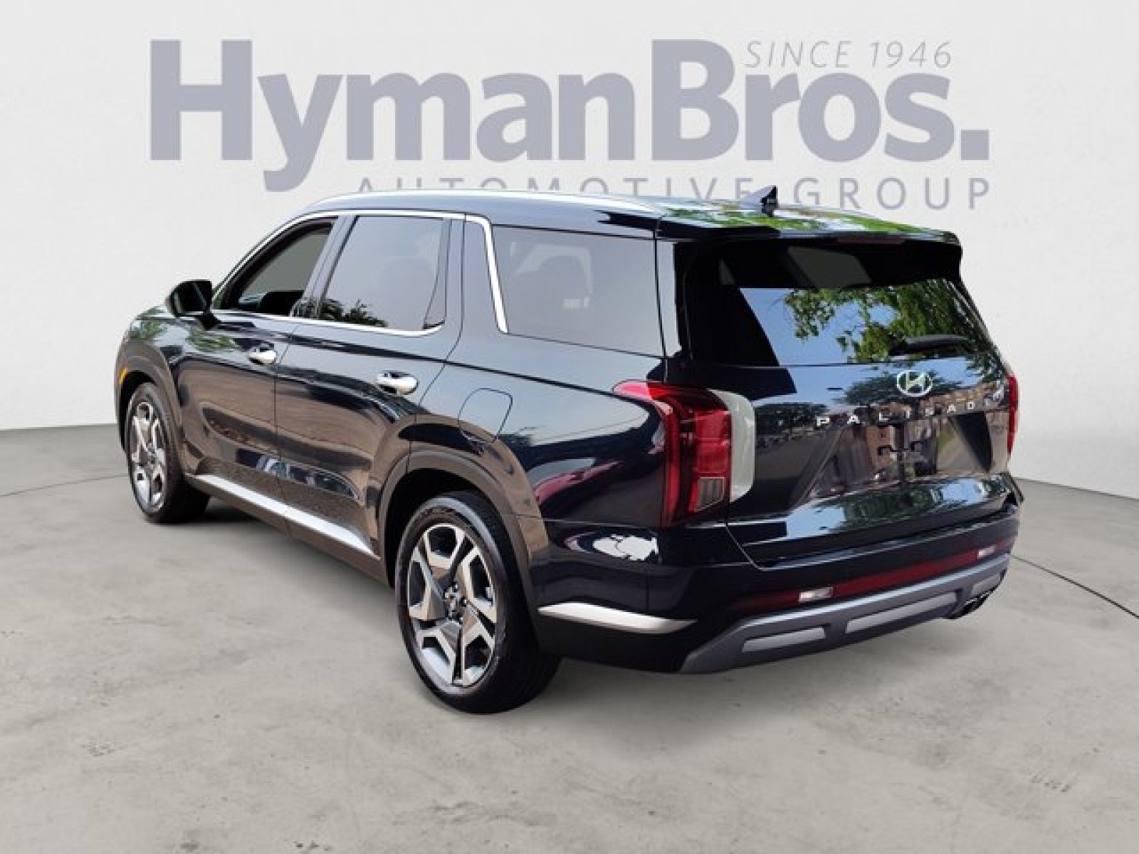 Used 2024 Hyundai Palisade SEL FWD image 5