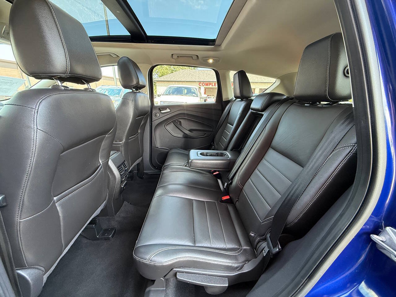 Used 2015 Ford Escape Titanium AWD/4WD image 19