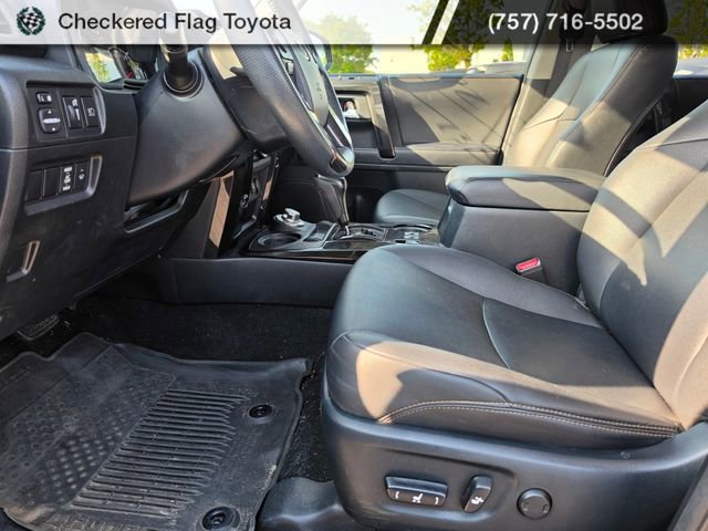 Used 2023 Toyota 4Runner 40th Anniversary SE AWD/4WD image 8
