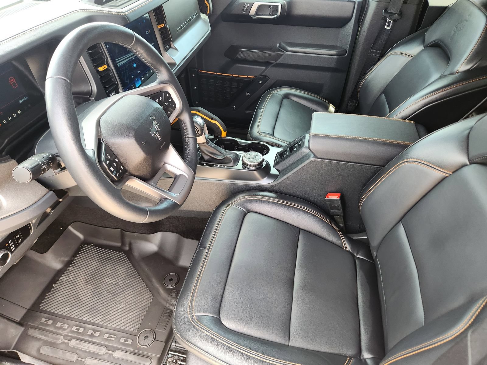 Used 2024 Ford Bronco Badlands AWD/4WD image 14