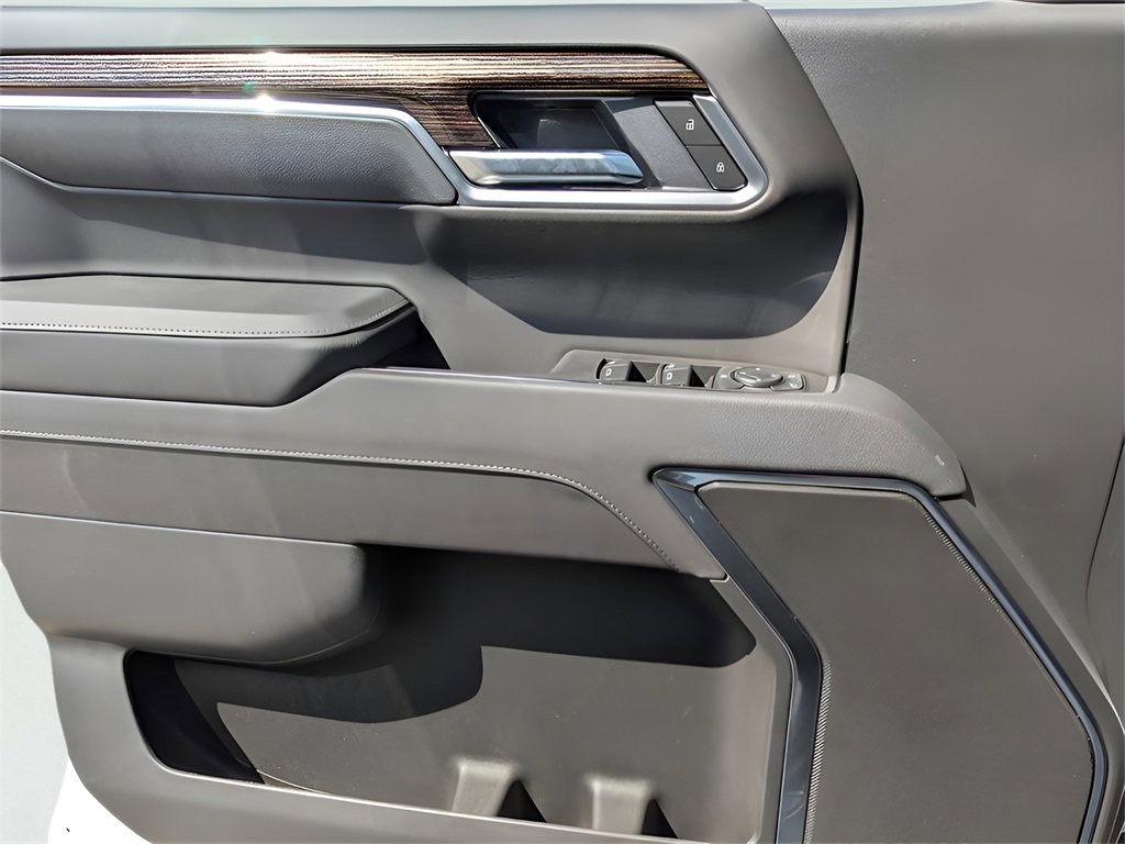 New 2026 GMC Sierra 1500 Elevation image 22