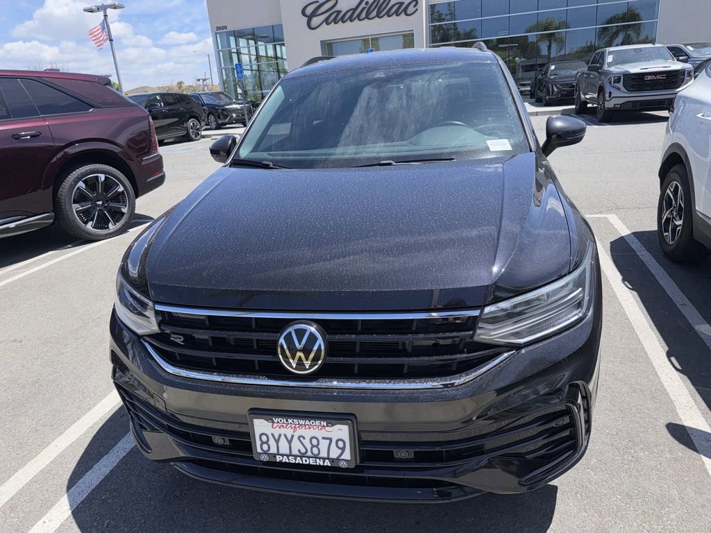 Used 2022 Volkswagen Tiguan SE R-Line
