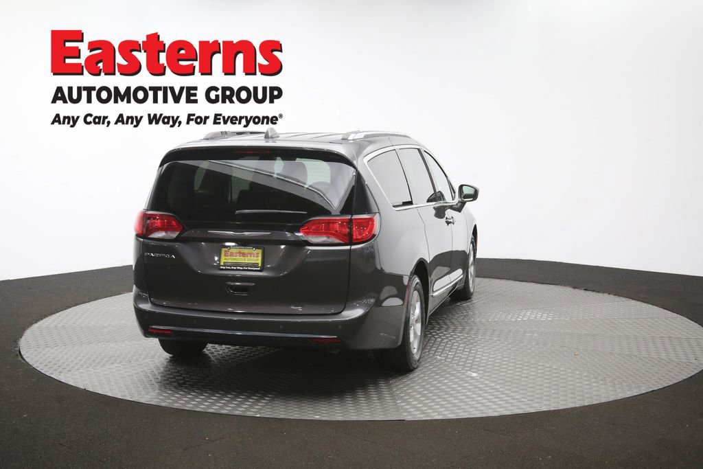 Used 2017 Chrysler Pacifica Touring-L Plus w/ Advanced Safetytec Group FWD image 41