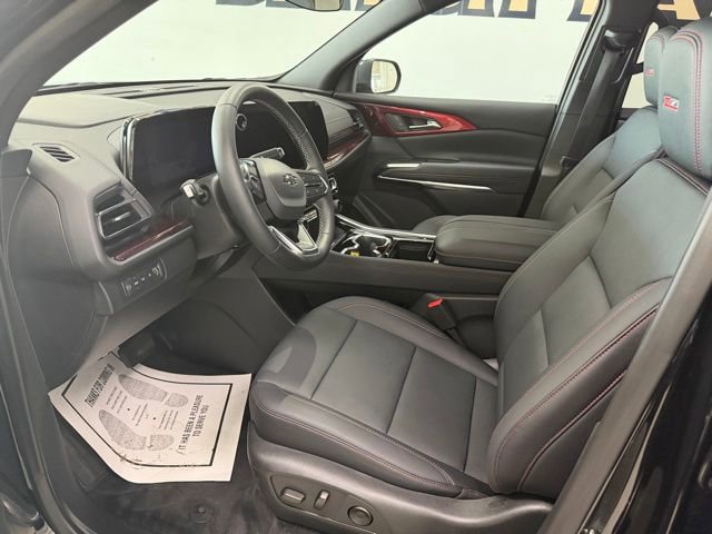 Used 2025 Chevrolet Traverse Z71 AWD/4WD image 12
