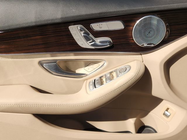 Used 2015 Mercedes-Benz C 300 Sedan image 16