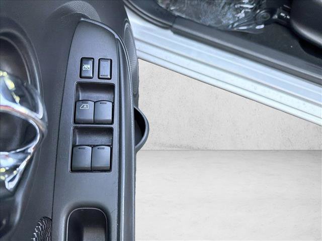 Used 2017 Nissan Versa SV FWD image 12