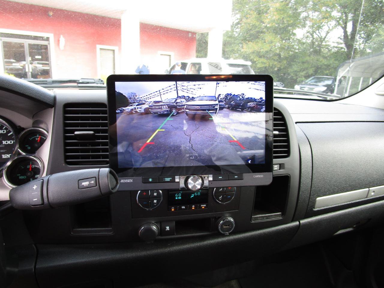 Used 2011 Chevrolet Silverado 1500 LT w/ All-Star Edition RWD image 15