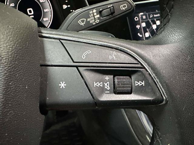 Used 2023 Audi Q7 3.0T Premium AWD/4WD image 28