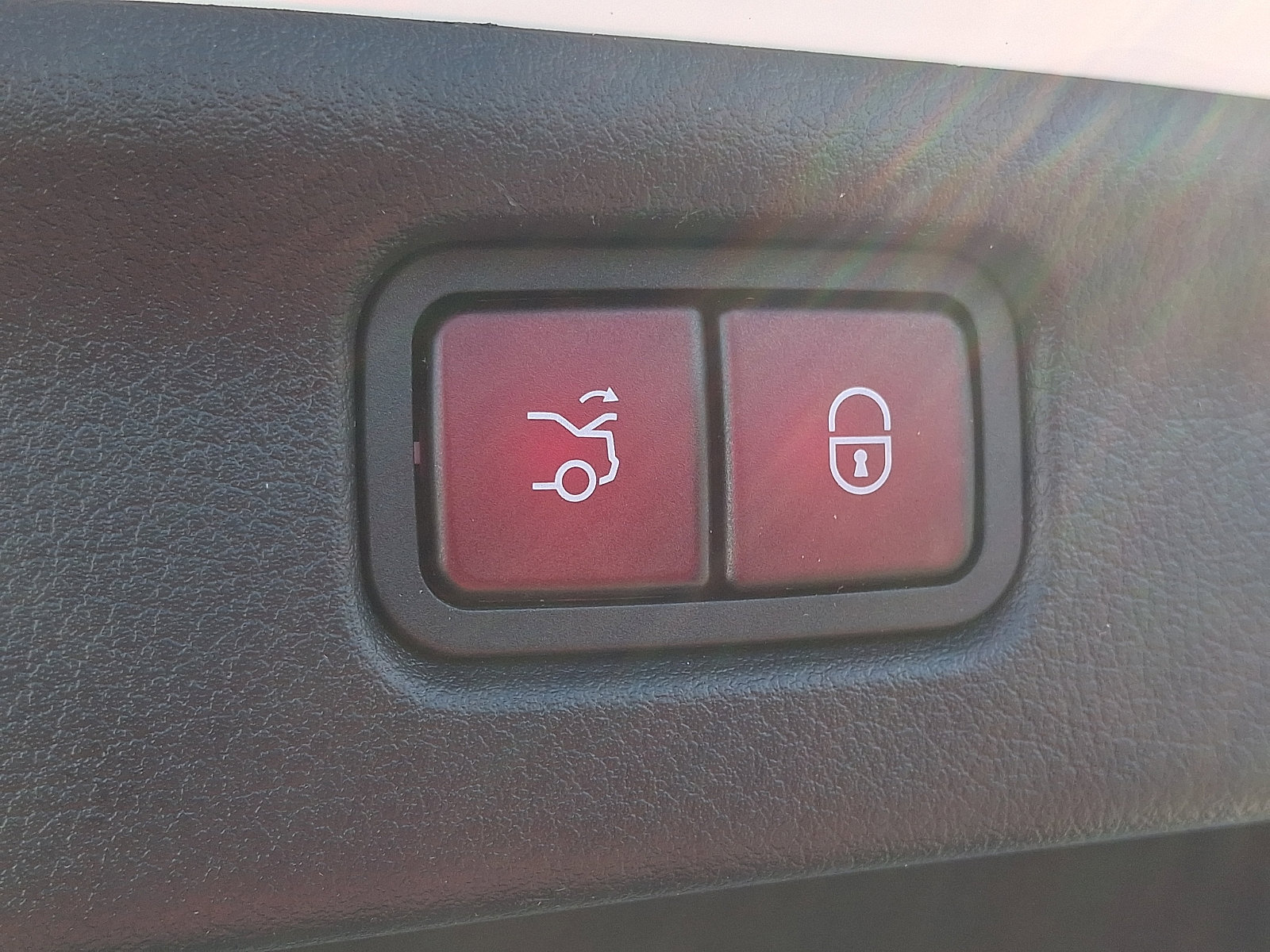 Certified 2023 Mercedes-Benz C 300 4MATIC Sedan image 30