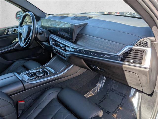 Certified 2024 BMW X5 xDrive50e w/ Premium Package image 23