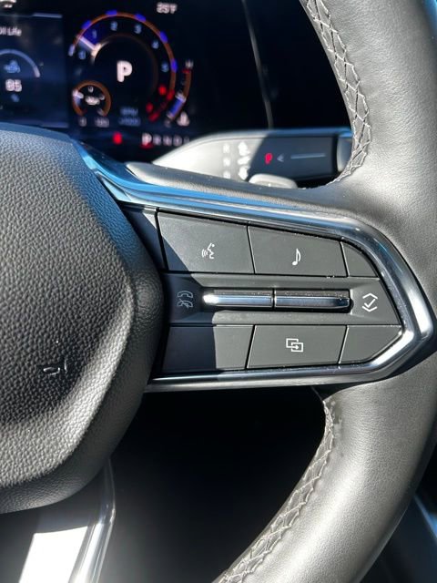 Certified 2025 Chevrolet Tahoe Z71 image 49