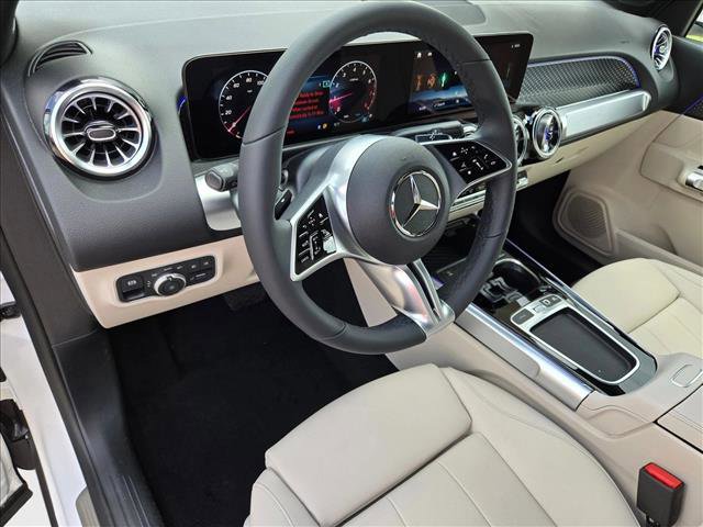 New 2026 Mercedes-Benz GLB 250 image 3