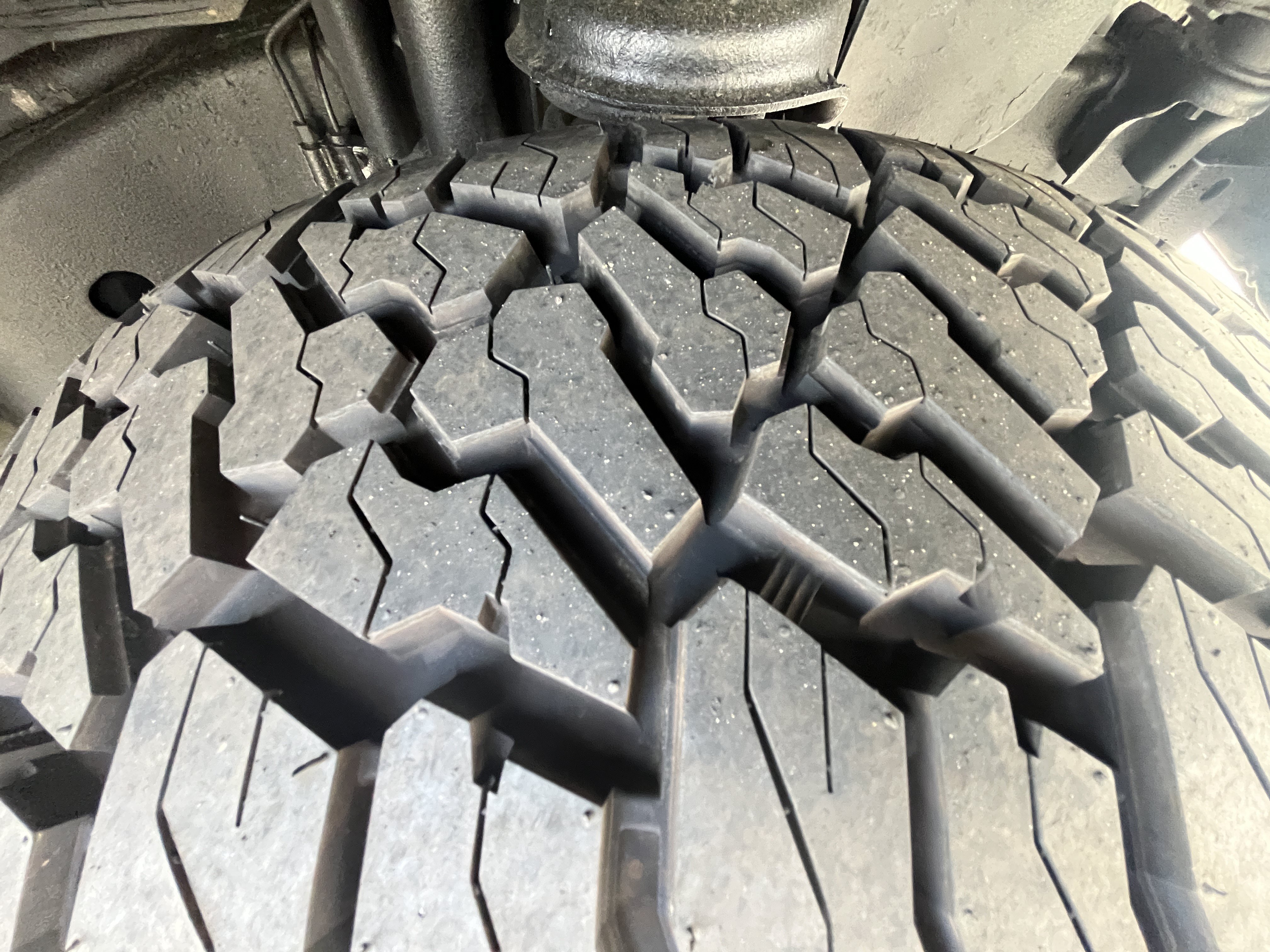 Used 2016 Jeep Wrangler Rubicon w/ Power Convenience Group AWD/4WD image 9