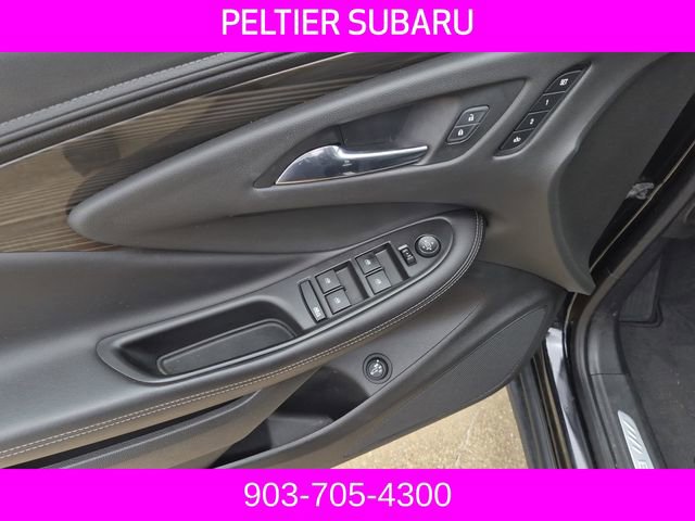 Used 2019 Buick Envision Essence image 22
