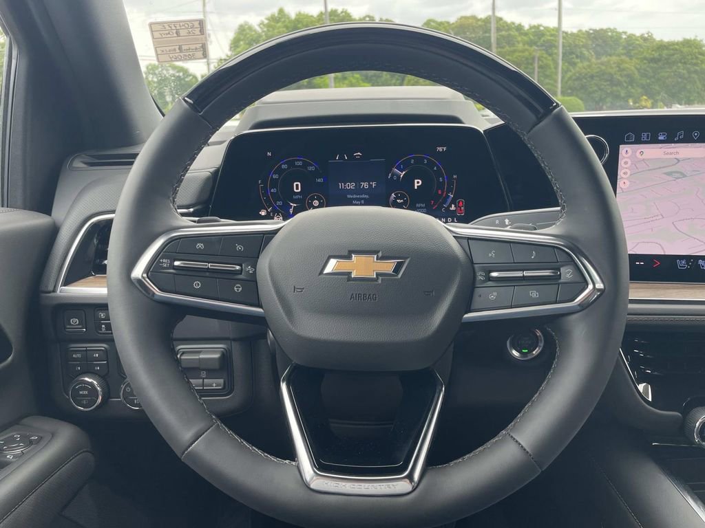 New 2026 Chevrolet Suburban High Country AWD/4WD image 30