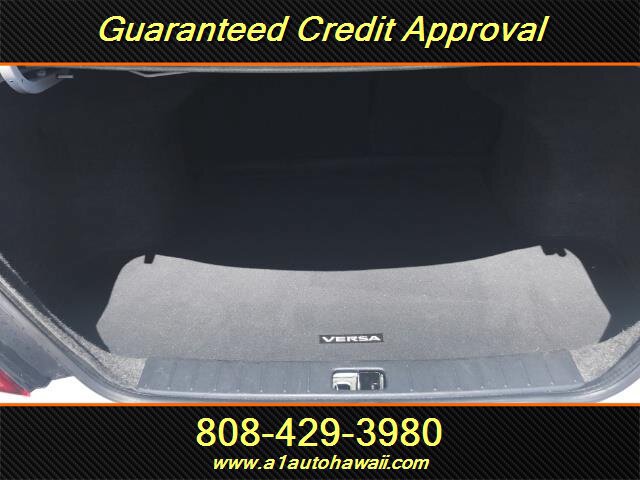 Used 2016 Nissan Versa SV FWD image 8