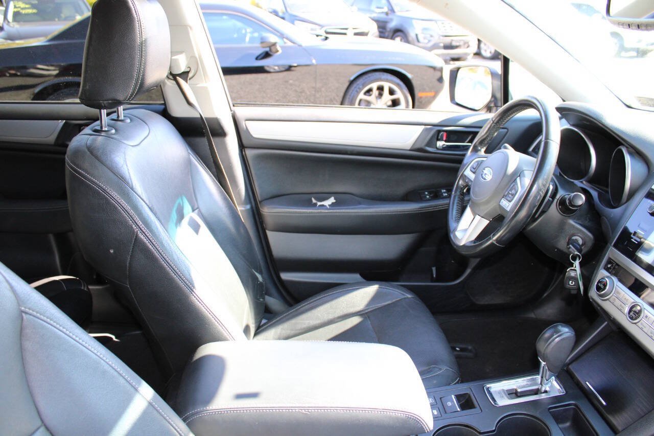 Used 2016 Subaru Outback 2.5i Premium AWD/4WD image 11