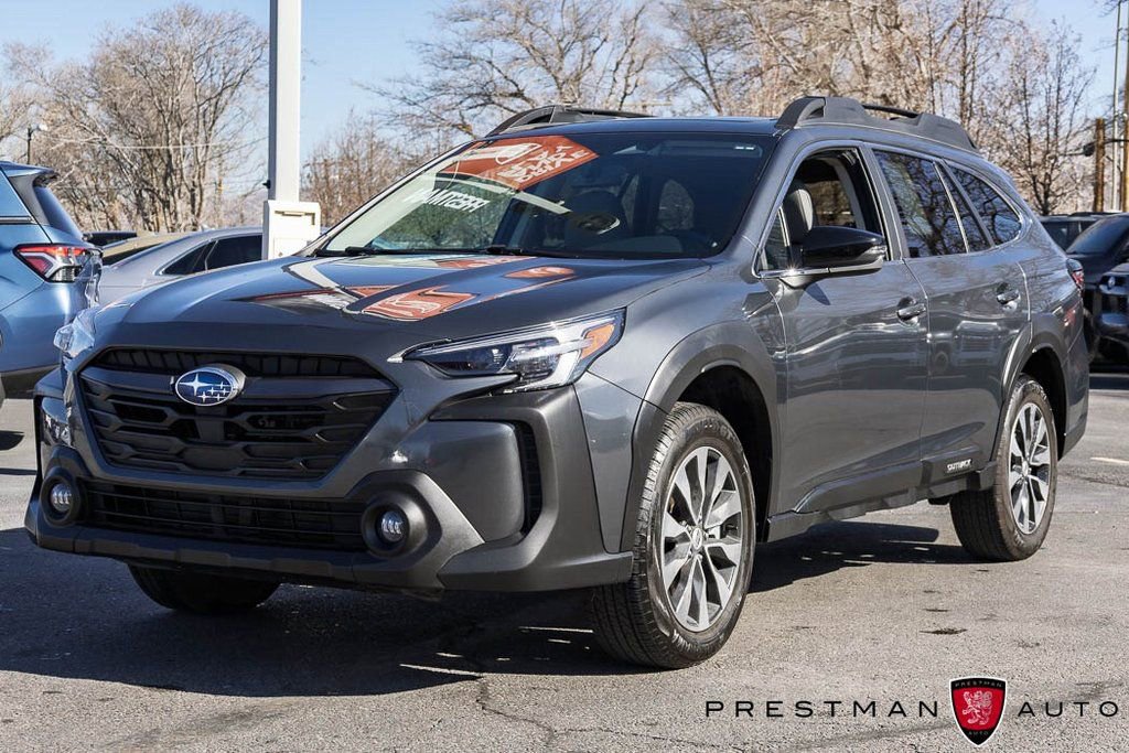 Used 2024 Subaru Outback Limited AWD/4WD image 16