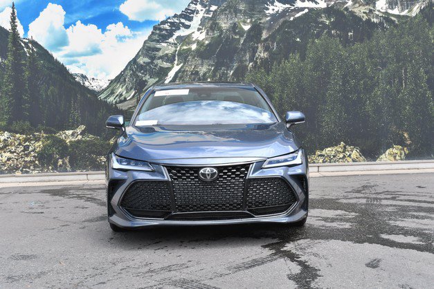 Certified 2019 Toyota Avalon XLE w/ Moonroof Package FWD image 5