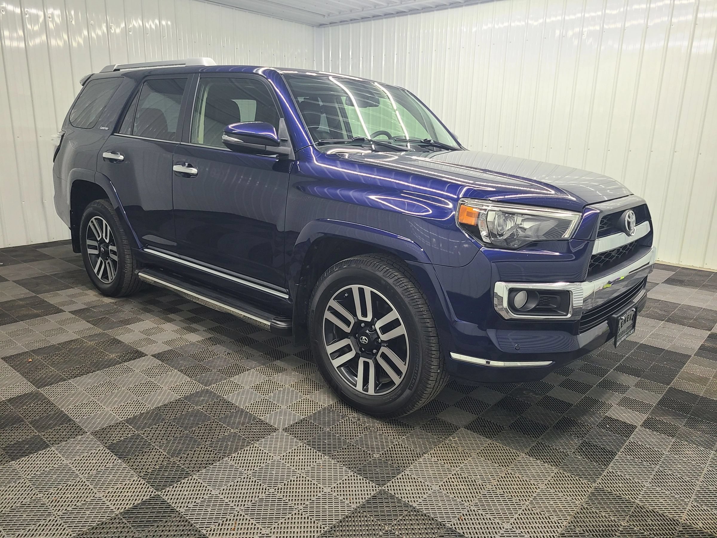 Used 2018 Toyota 4Runner Limited AWD/4WD image 13
