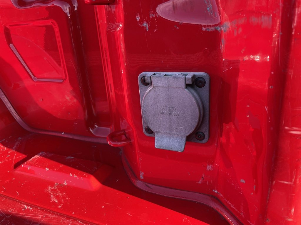 Used 2023 Chevrolet Silverado 1500 Custom image 33