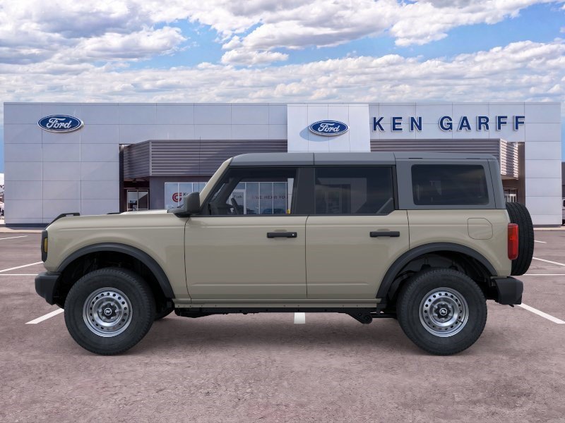 New 2026 Ford Bronco 4-Door AWD/4WD image 3