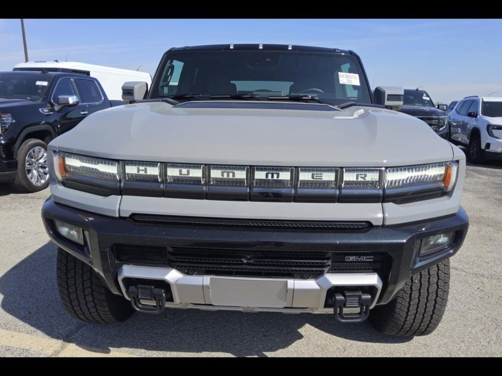 Certified 2025 GMC Hummer EV 2X AWD/4WD image 3